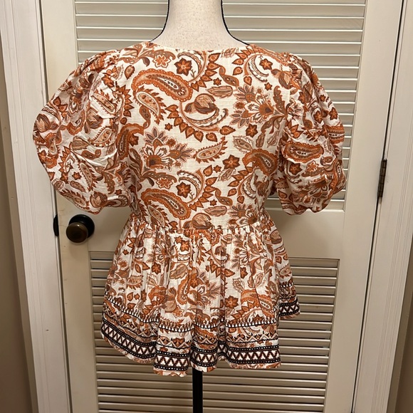 By Anthropologie Puff-Sleeve Babydoll Blouse in Orange Motif, Size Medium, NWOT - Picture 14 of 17
